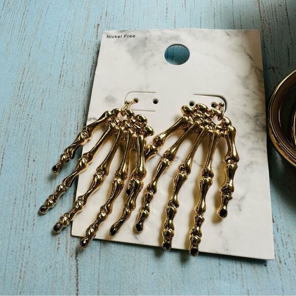 Earring Lot Wild Fable 2 Goldtone Hoops Goldtone Skeleton Hand Dangles Earrings - Picture 2 of 3